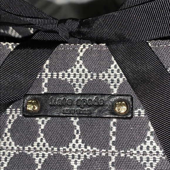 Kate Spade Baby Bag with Changing Pad - Picture 2 of 16